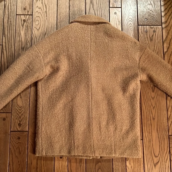 Forever 21 Women’s Camel Boucle 3/4 Length Drop Sleeve/Snap Closure Jacket Size - Picture 3 of 4